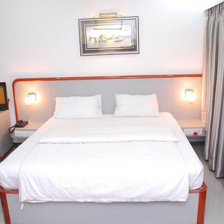 Blue Diamond The Hotel Korba Екстер'єр фото