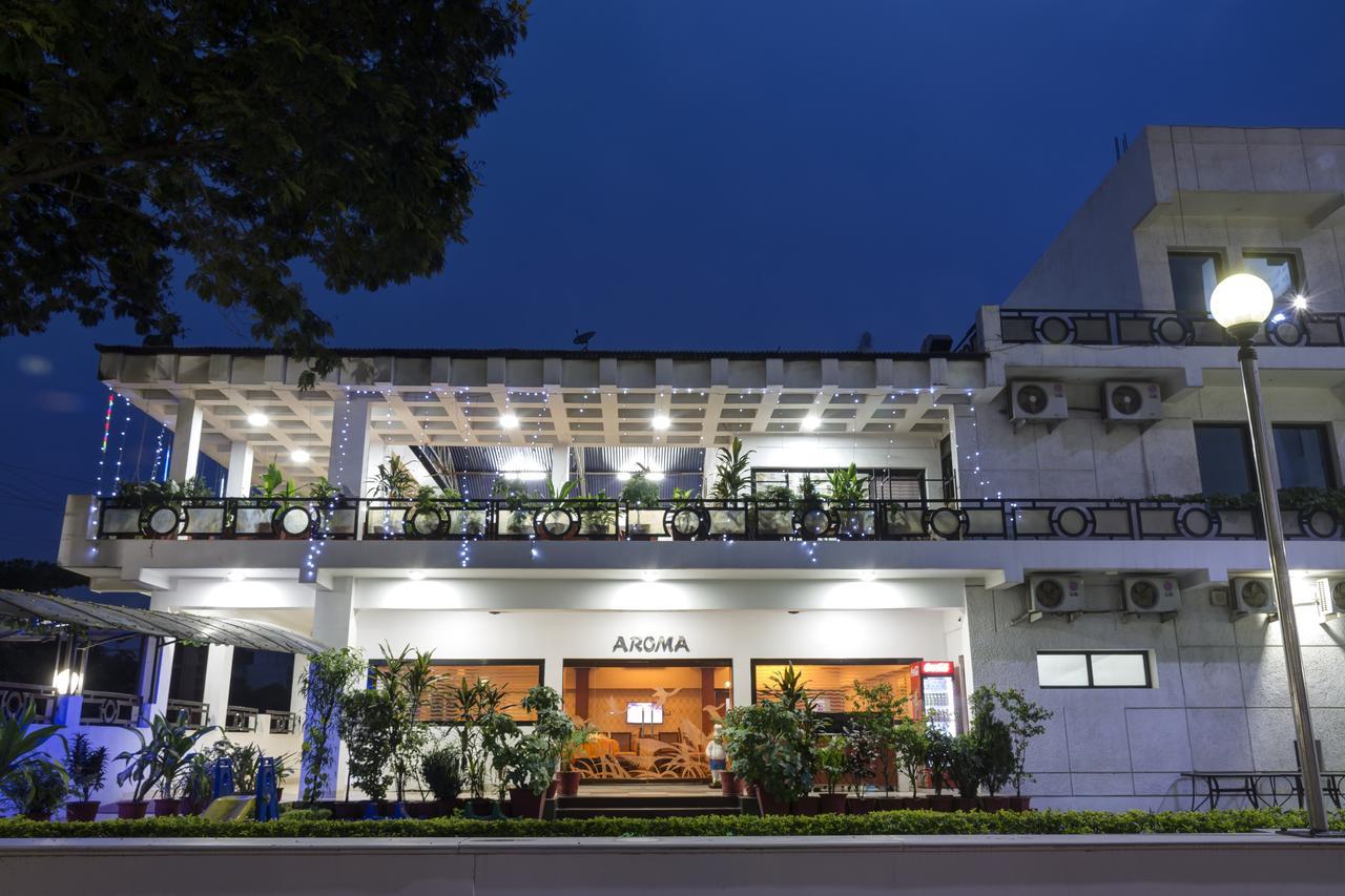 Blue Diamond The Hotel Korba Екстер'єр фото