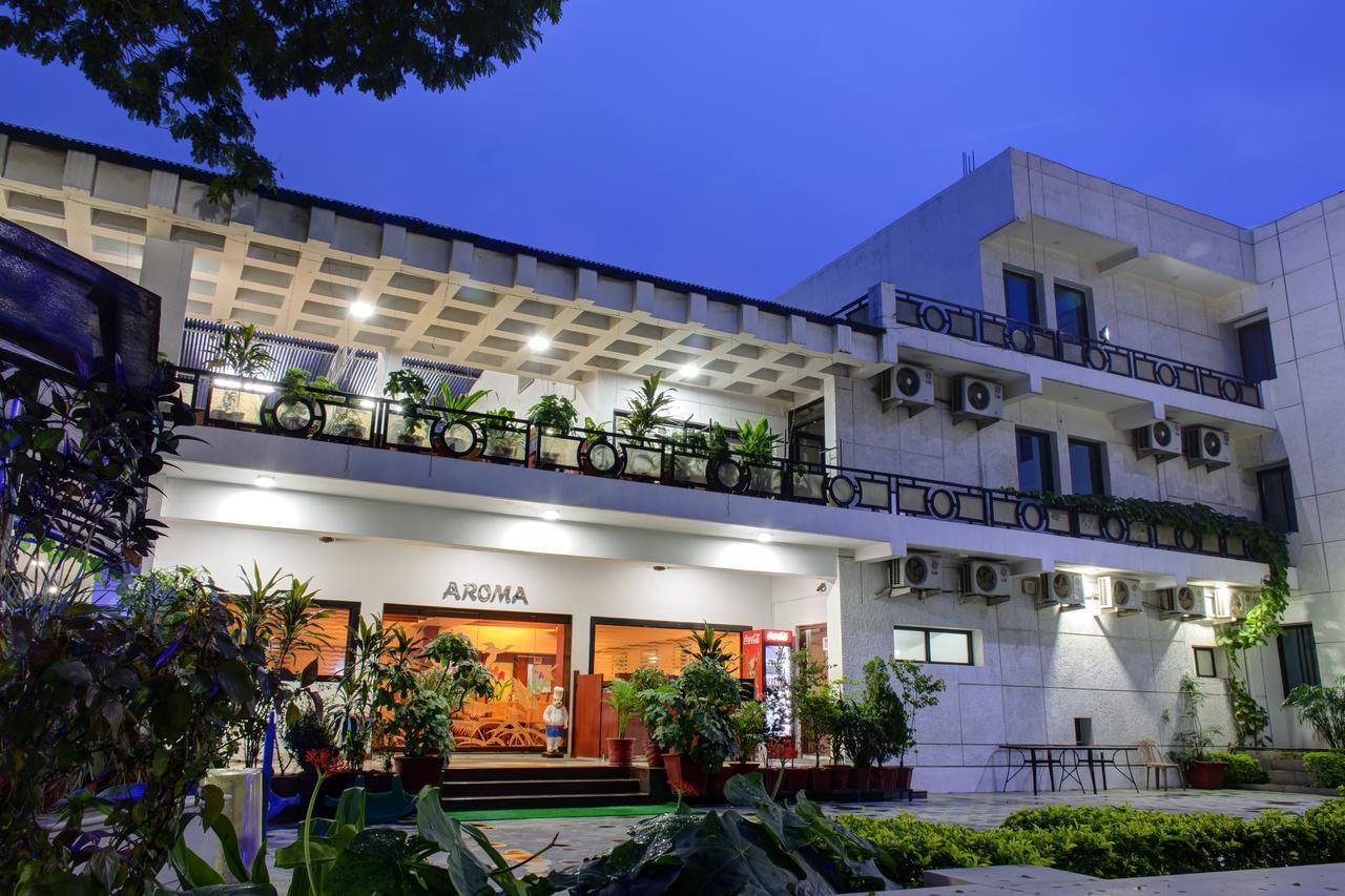 Blue Diamond The Hotel Korba Екстер'єр фото