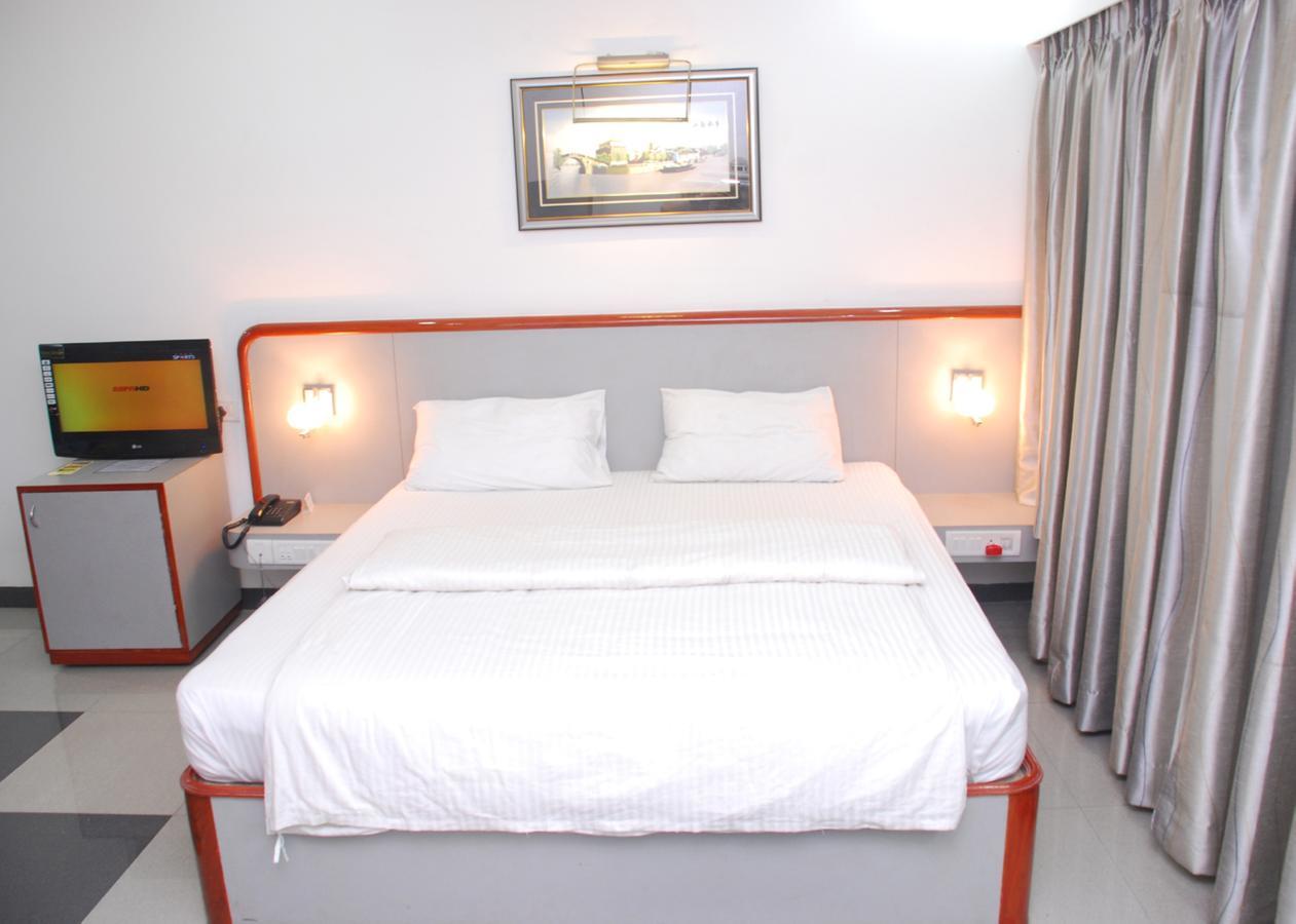 Blue Diamond The Hotel Korba Екстер'єр фото